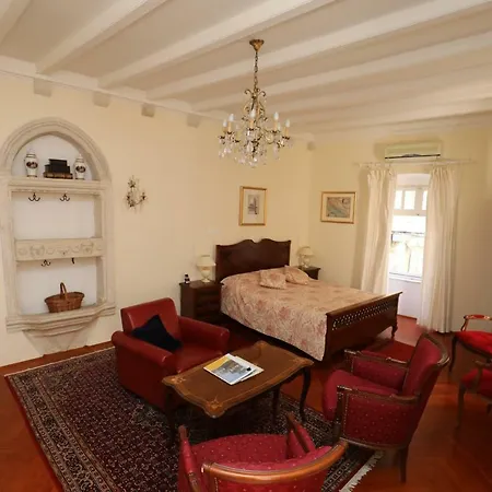 Apartment Antunini *