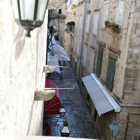 Apartment Antunini